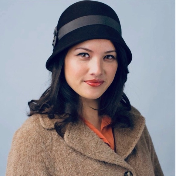 Goorin Brothers Bros. hat size Medium black feather ribbon wool cloche 1920s - Picture 2 of 14